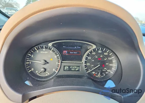 2015 Nissan Altima 2.5 z USA, uszkodzony, nr VIN 1N4AL3AP0FC130253